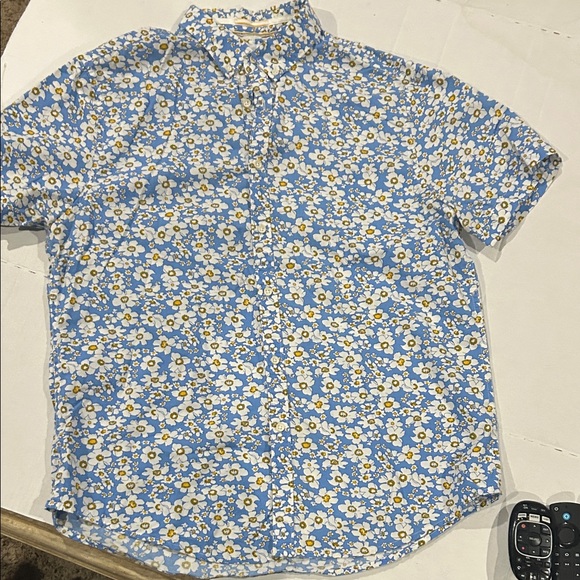 Denim & Flower Other - Denim & Flower Light Blue Floral Button-Down Shirt